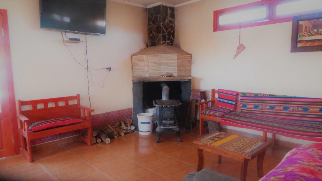 Hostal El Amigo Lucho 산 페드로 데 아타카마 외부 사진